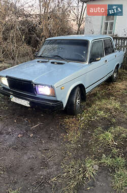 Седан ВАЗ 2107 1986 в Білопіллі