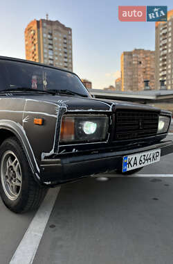 Седан ВАЗ / Lada 2107 2008 в Киеве