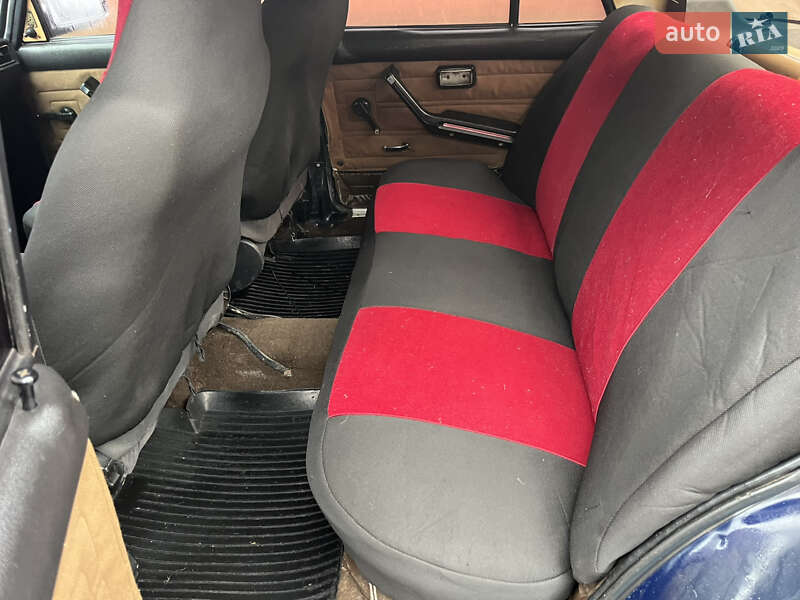 Седан ВАЗ / Lada 2107 1988 в Чорткове
