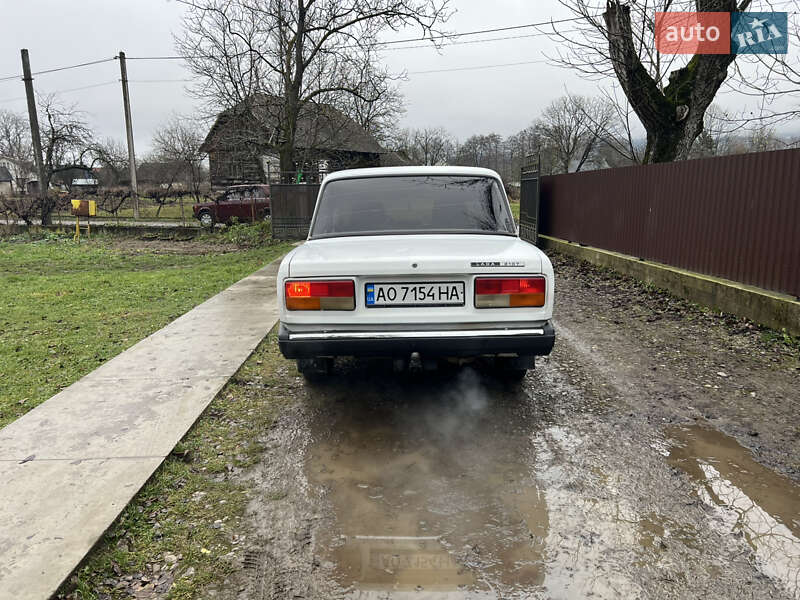 Седан ВАЗ / Lada 2107 2004 в Беловарцах фото 5 Седан ВАЗ / Lada 2107 2004 в Беловарцах