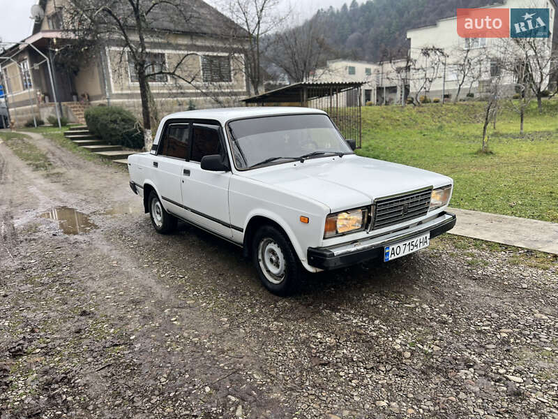 Седан ВАЗ / Lada 2107 2004 в Беловарцах фото 12 Седан ВАЗ / Lada 2107 2004 в Беловарцах