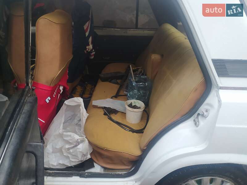 Седан ВАЗ / Lada 2107 1985 в Калуші