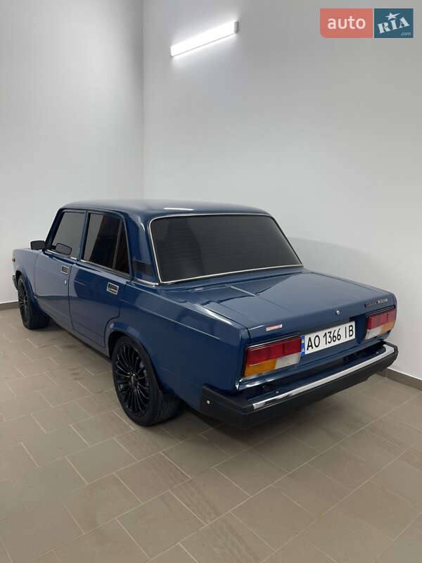 Седан ВАЗ / Lada 2107 2008 в Иршаве