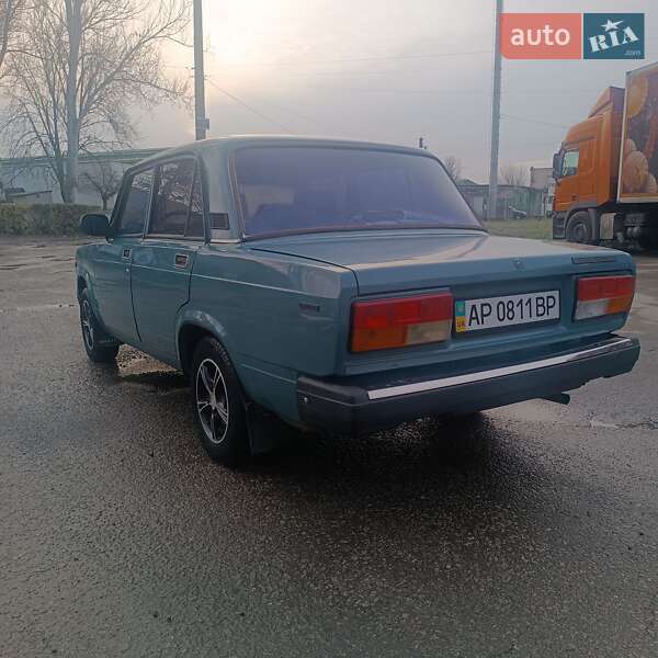 Седан ВАЗ / Lada 2107 2004 в Запорожье
