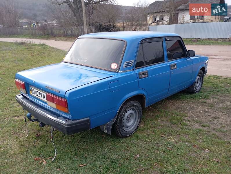 Седан ВАЗ / Lada 2107 2005 в Теребовле