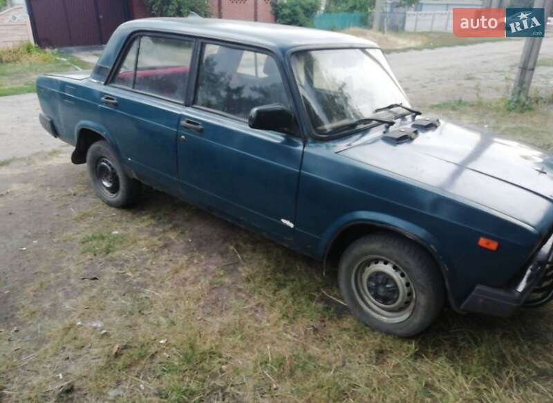 Седан ВАЗ / Lada 2107 1998 в Світловодську