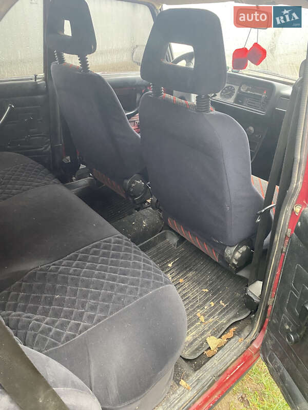 Седан ВАЗ / Lada 2107 2005 в Рожнятове