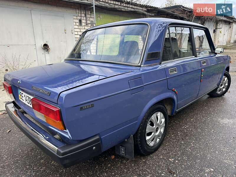 Седан ВАЗ / Lada 2107 2003 в Миколаєві