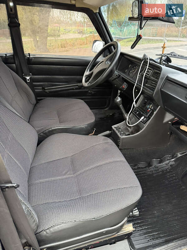 Седан ВАЗ / Lada 2107 2002 в Рівному