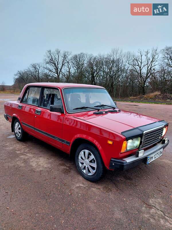 Седан ВАЗ / Lada 2107 1997 в Тростянце