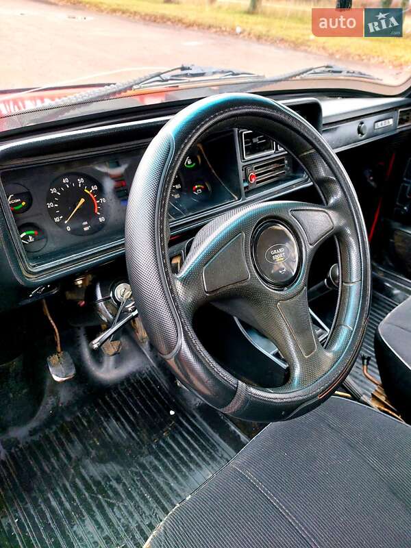 Седан ВАЗ / Lada 2107 1997 в Тростянце