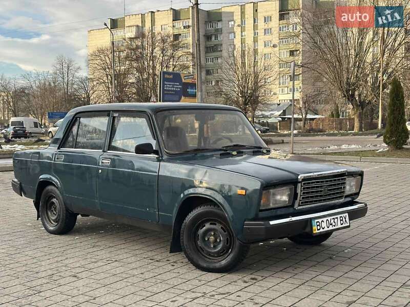 Седан ВАЗ / Lada 2107 2005 в Дрогобыче