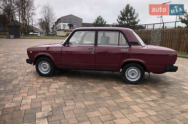 Седан ВАЗ / Lada 2107 2003 в Івано-Франківську