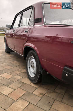 Седан ВАЗ / Lada 2107 2003 в Івано-Франківську
