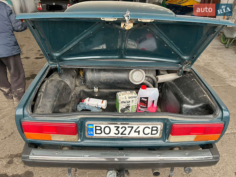 Седан ВАЗ / Lada 2107 2003 в Подволочиске