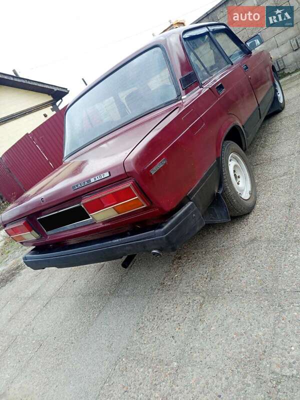 Седан ВАЗ / Lada 2107 1994 в Синельниково фото 2 Седан ВАЗ / Lada 2107 1994 в Синельниково