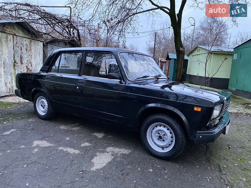 ВАЗ / Lada 2107 2010 ВАЗ / Lada 2107 2010