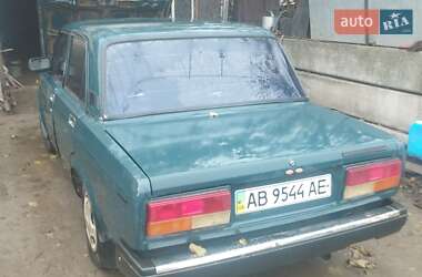 Седан ВАЗ / Lada 2107 2004 в Виннице