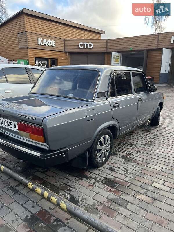 Седан ВАЗ / Lada 2107 2007 в Черкассах