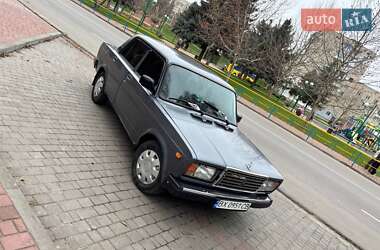 Седан ВАЗ 2107 2007 в Могилев-Подольске