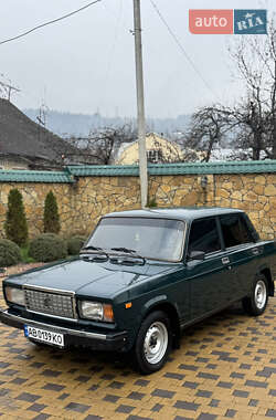 Седан ВАЗ 2107 2005 в Могилев-Подольске