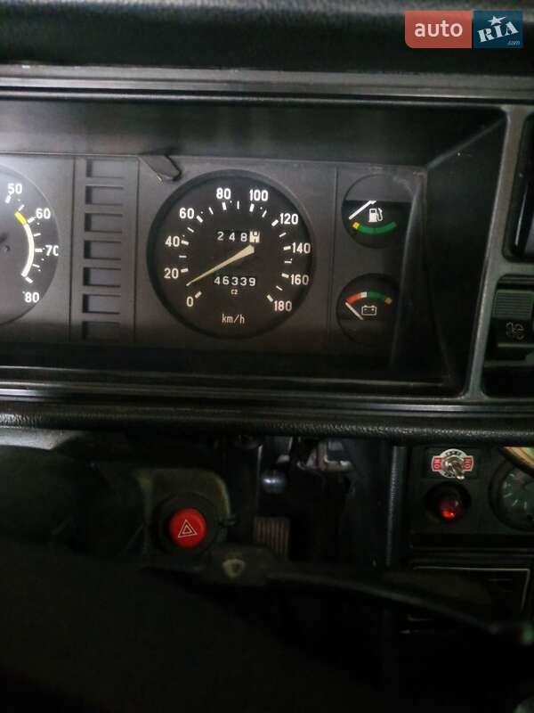 Седан ВАЗ / Lada 2107 2005 в Полонному