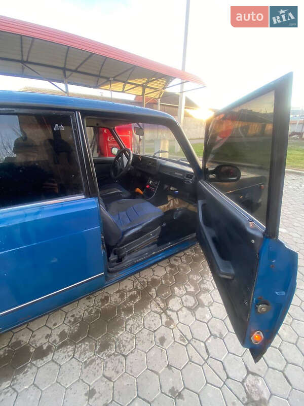 Седан ВАЗ / Lada 2107 1993 в Кременце