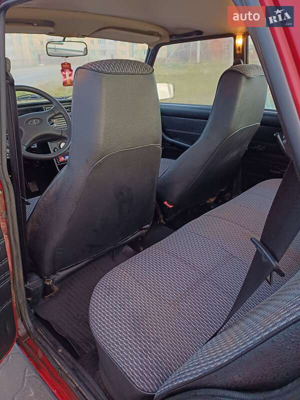 Седан ВАЗ / Lada 2107 2005 в Ямполі