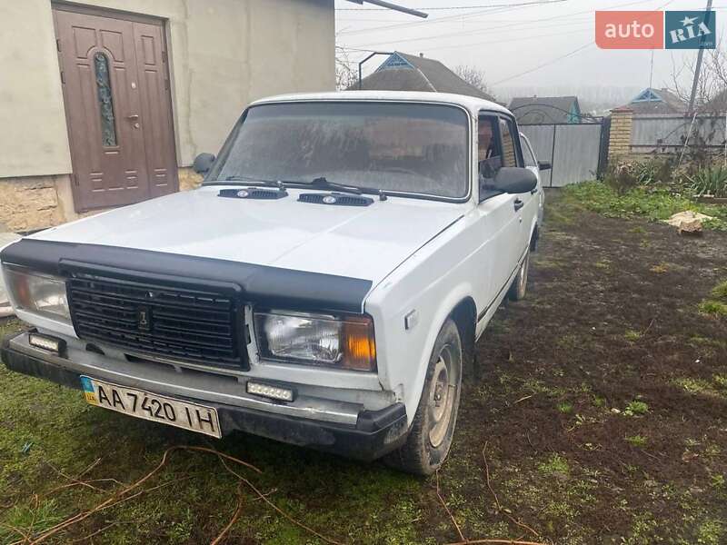 Седан ВАЗ / Lada 2107 2006 в Жмеринці