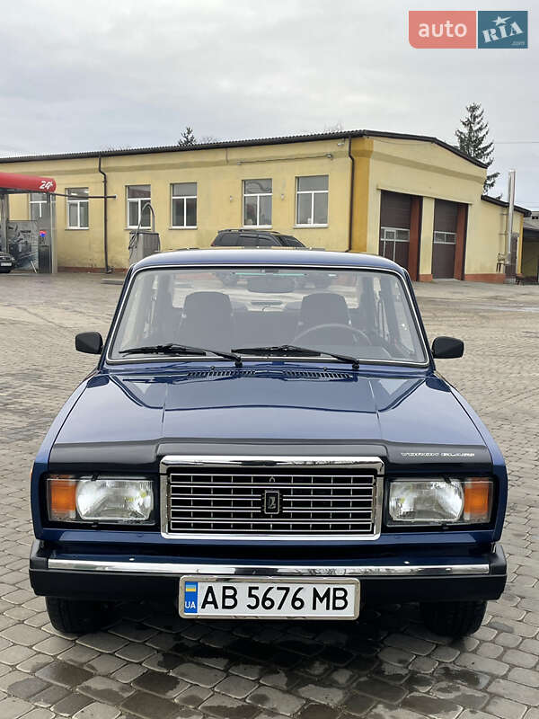 Седан ВАЗ / Lada 2107 2007 в Ильинцах