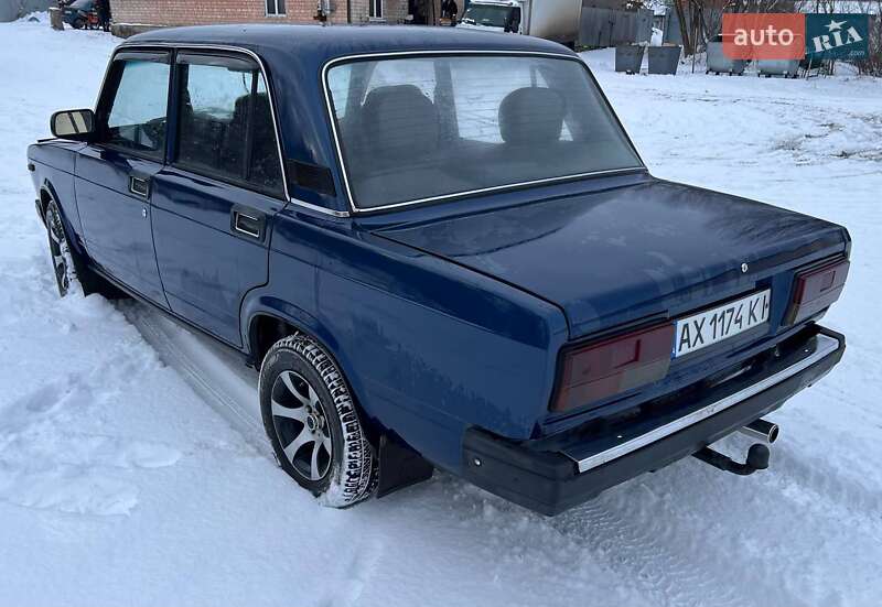 Седан ВАЗ / Lada 2107 1983 в Хорошеве