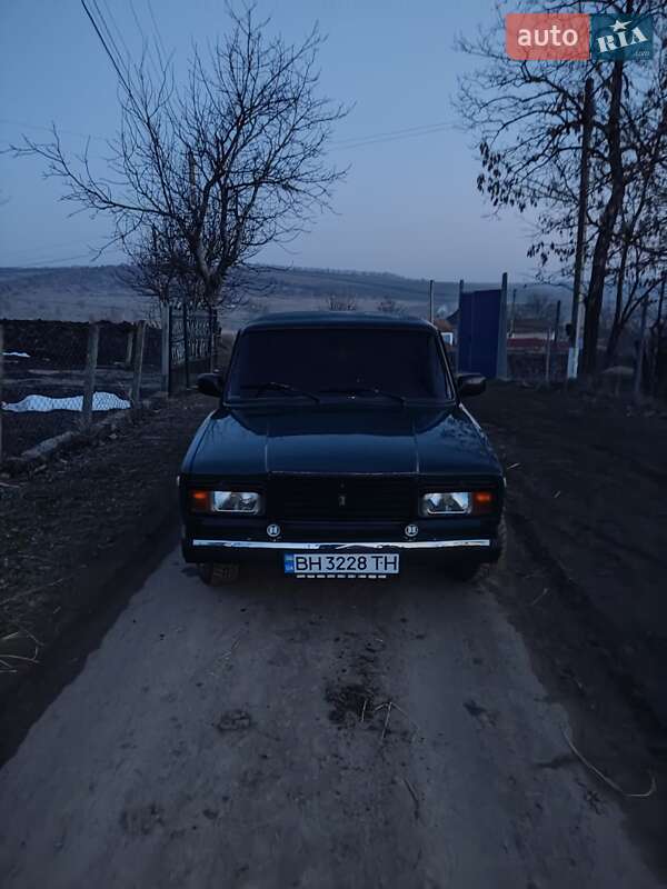 Седан ВАЗ / Lada 2107 2006 в Подільську