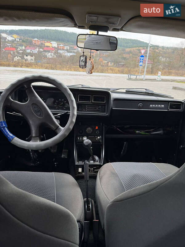 Седан ВАЗ / Lada 2107 2005 в Бережанах