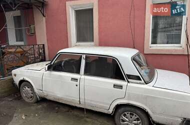 Седан ВАЗ 2107 2005 в Днепре