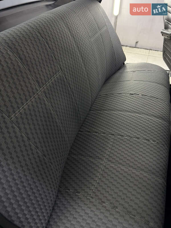 Седан ВАЗ / Lada 2107 2008 в Києві