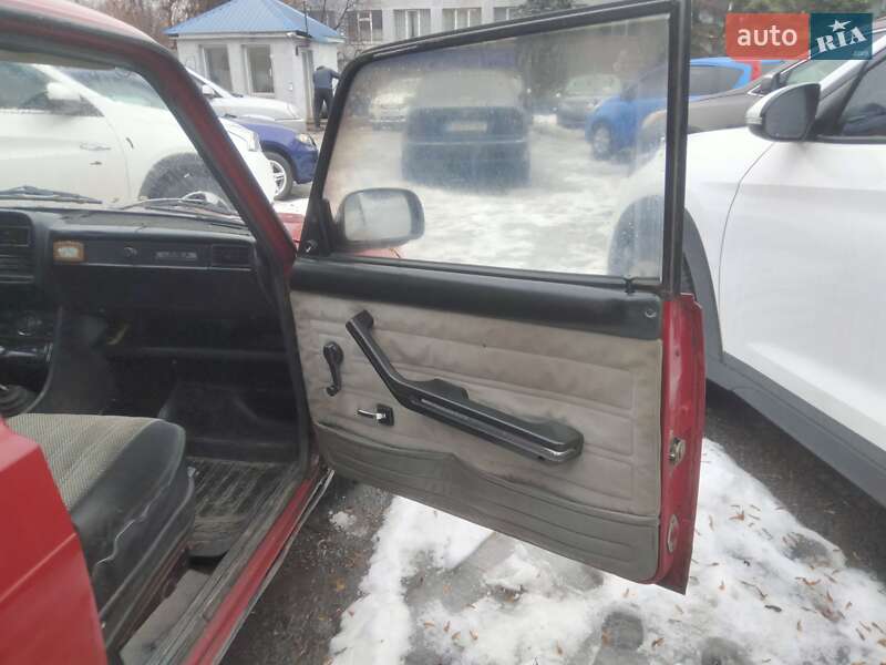 Седан ВАЗ / Lada 2107 1990 в Каменском фото 5 Седан ВАЗ / Lada 2107 1990 в Каменском