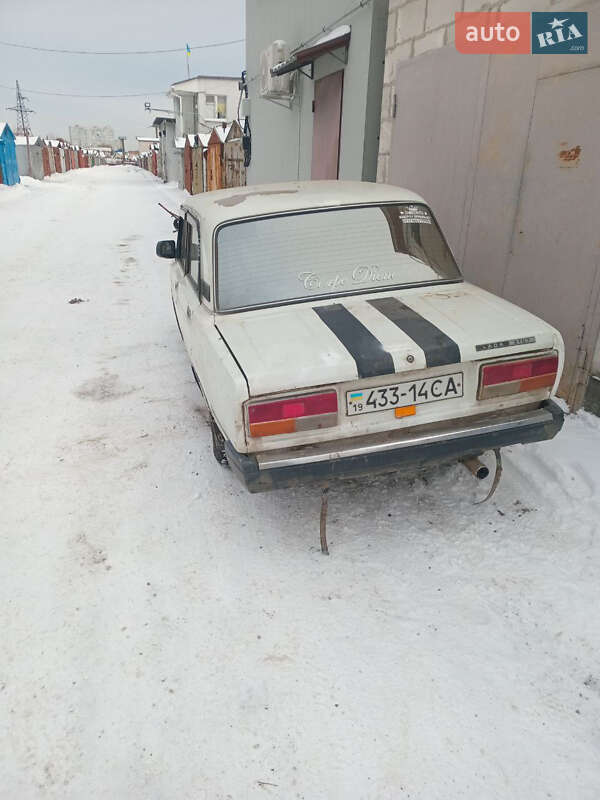 Седан ВАЗ / Lada 2107 1999 в Киеве