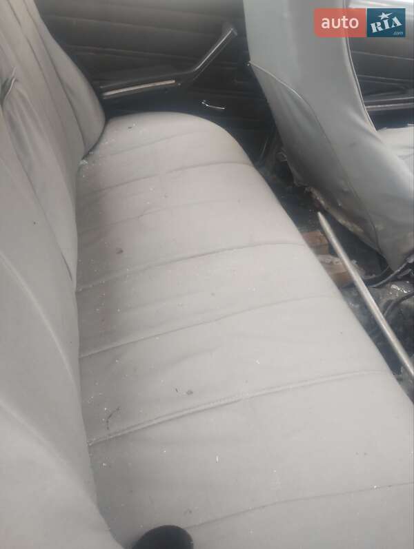 Седан ВАЗ / Lada 2107 1990 в Тернополе фото 4 Седан ВАЗ / Lada 2107 1990 в Тернополе