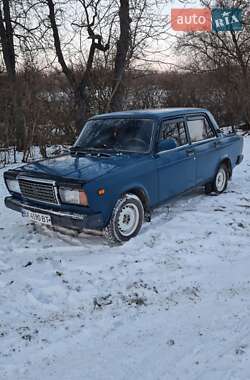 Седан ВАЗ 2107 2005 в Чемеровцах