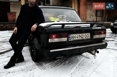 Седан ВАЗ 2107 1984 в Краматорске