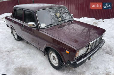 Седан ВАЗ 2107 2006 в Радомышле