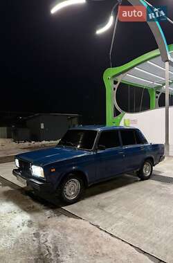 Седан ВАЗ 2107 2001 в Бережанах