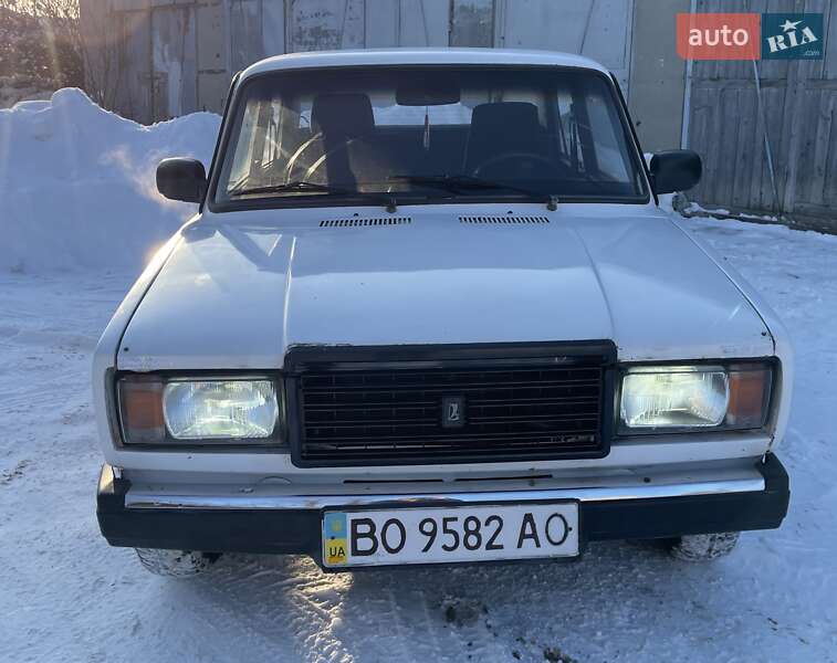 Седан ВАЗ / Lada 2107 2003 в Тернополе
