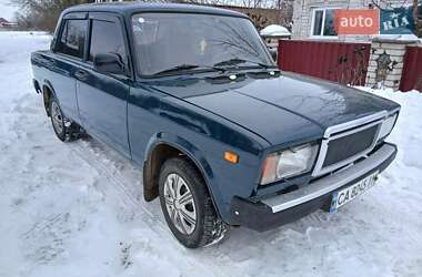 Седан ВАЗ 2107 2001 в Умани