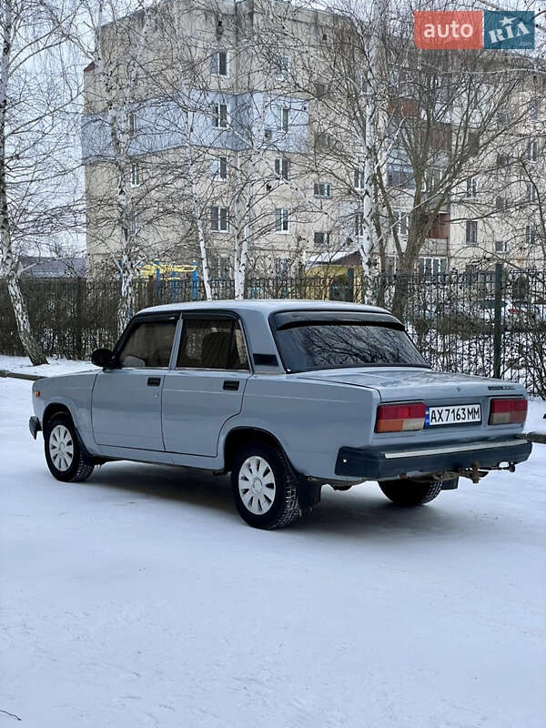 Седан ВАЗ / Lada 2107 2010 в Богодухове