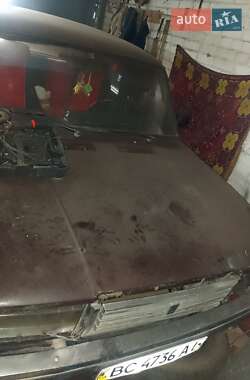 Седан ВАЗ 2107 1987 в Ходорове