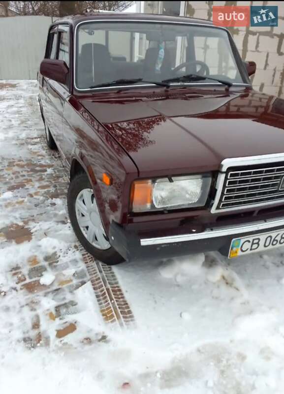 Седан ВАЗ / Lada 2107 2006 в Нежине фото 5 Седан ВАЗ / Lada 2107 2006 в Нежине