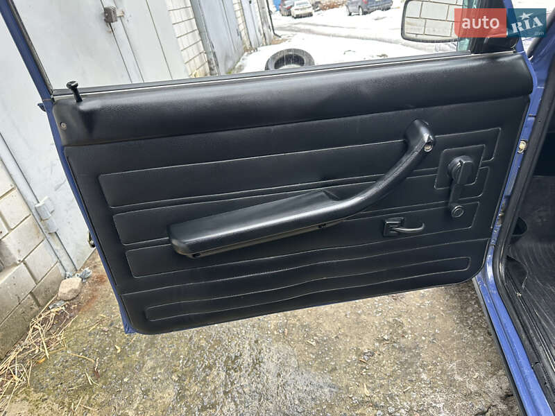 Седан ВАЗ / Lada 2107 2005 в Киеве