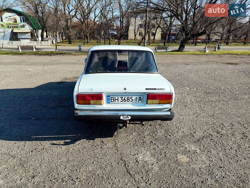 Седан ВАЗ / Lada 2107 2006 в Белгороде-Днестровском фото 5 Седан ВАЗ / Lada 2107 2006 в Белгороде-Днестровском