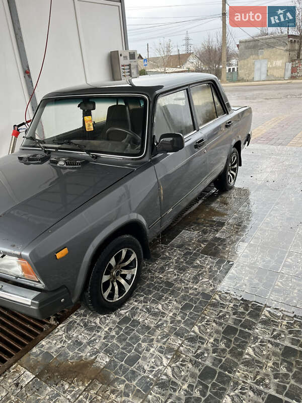 Седан ВАЗ / Lada 2107 2007 в Балте